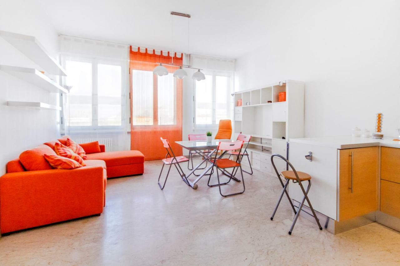 Orange Apartment Bologna Exterior photo